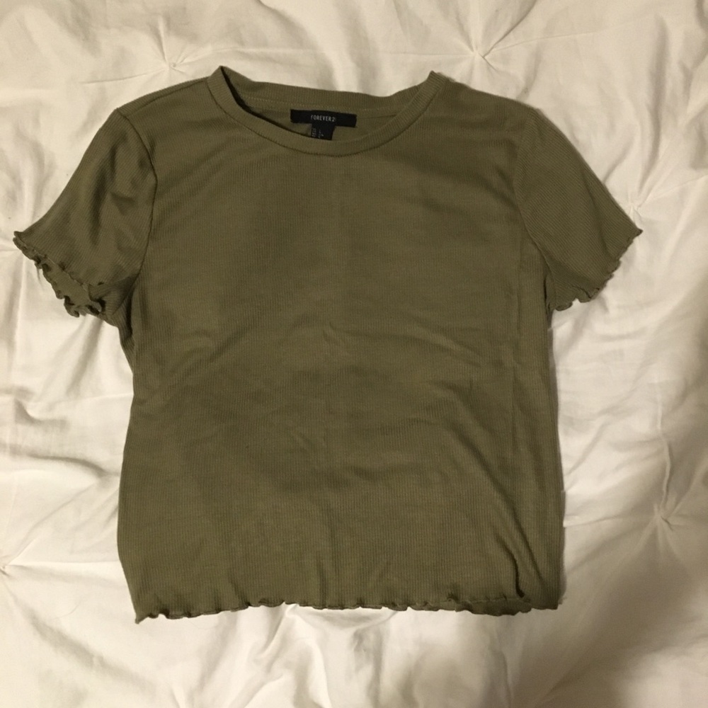 Cropped Tee